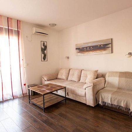Apartment Lora Budva Bagian luar foto