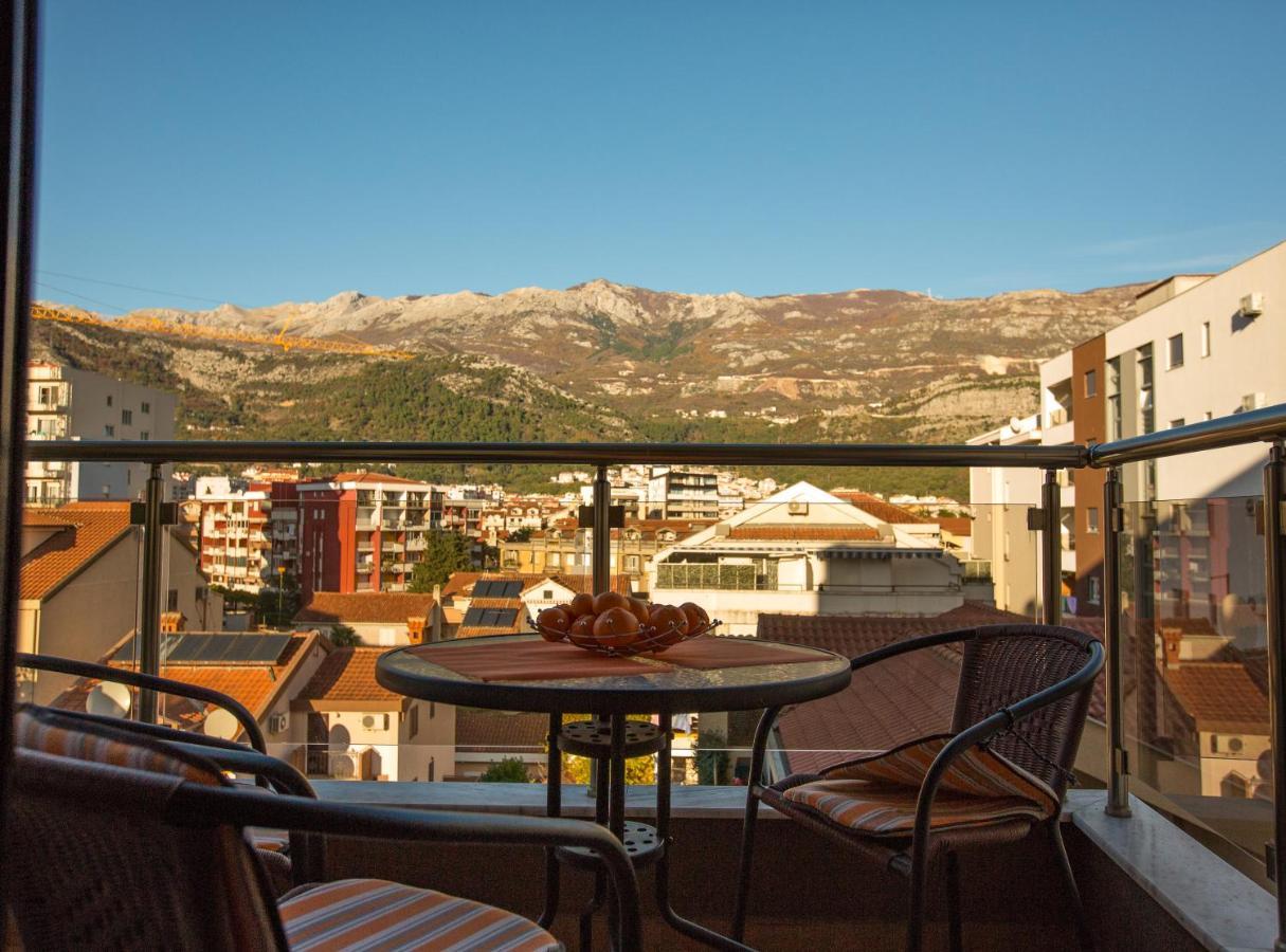 Apartment Lora Budva Bagian luar foto
