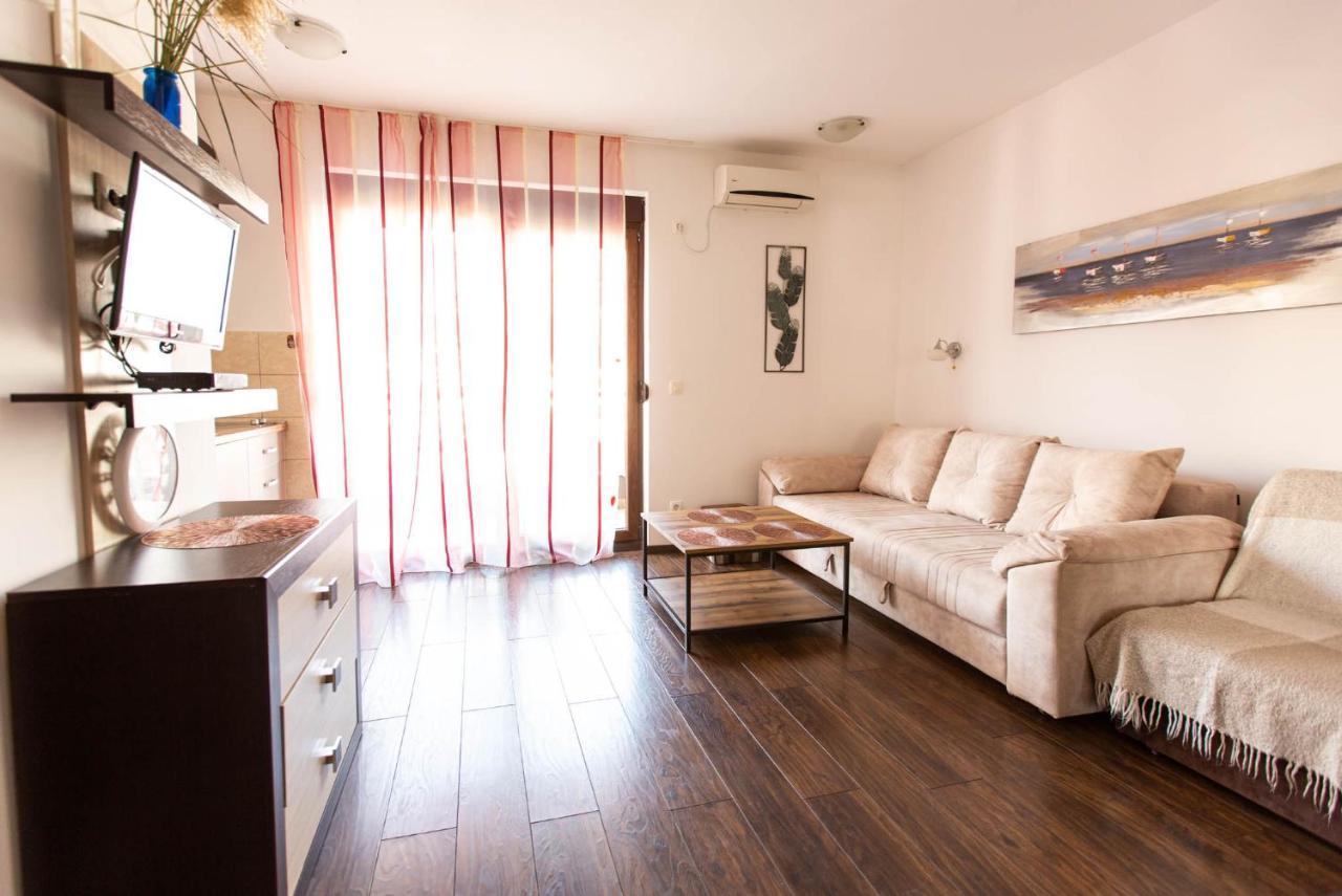 Apartment Lora Budva Bagian luar foto